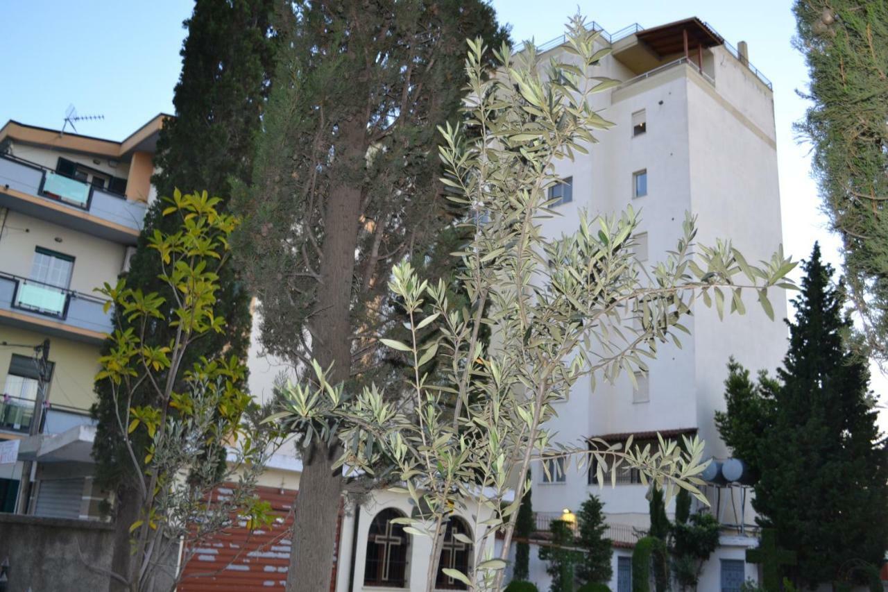 Penthouse Terrace 4 Bedrooms Apartment Vlore Exterior photo